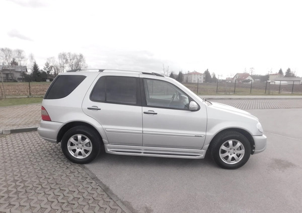 Mercedes-Benz ML cena 29999 przebieg: 196000, rok produkcji 2005 z Jarosław małe 436